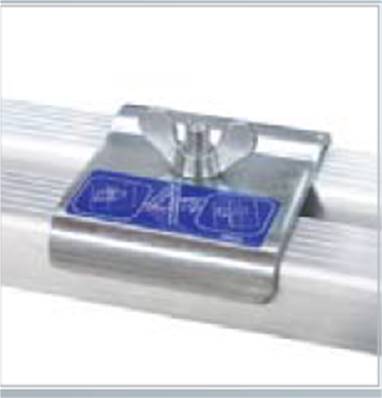 Kit de ferrures de serrage pour position escalier