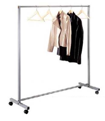 Porte-cintres métal sur roulettes